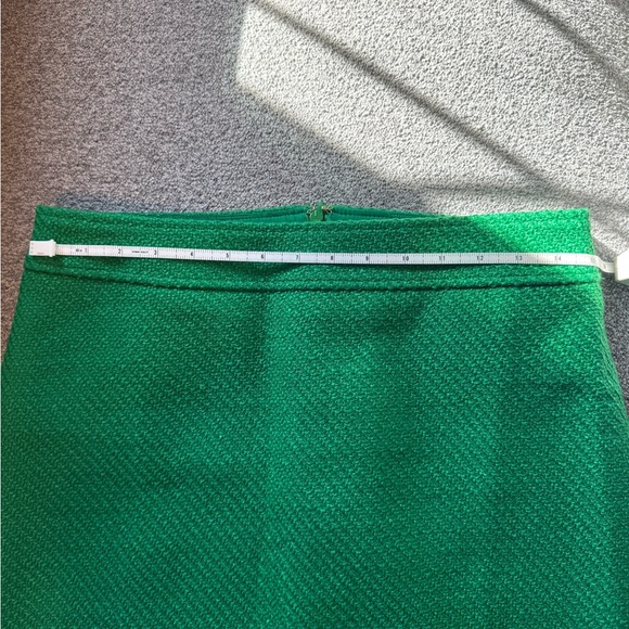 Green Women's Skirt by J. Crew - Picture 3 of 7